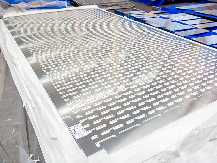 Perforated plate