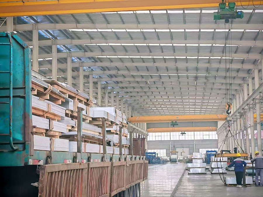 Aluminum plate
