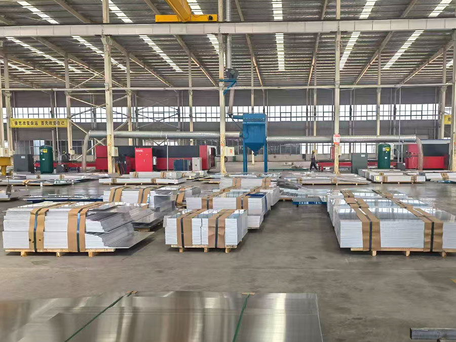 Aluminum plate