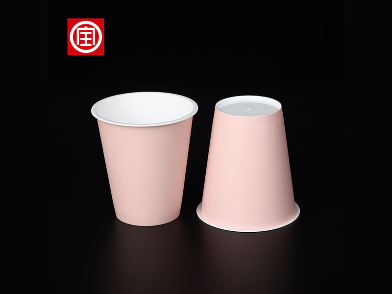 Cups Cups