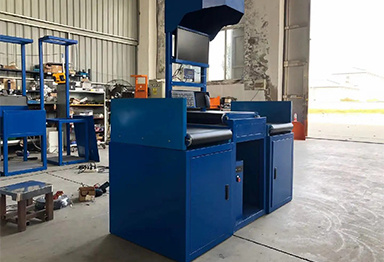 Application of linear cross belt sorting equipment in a warehouse of a Courier company in Saudi Arabia