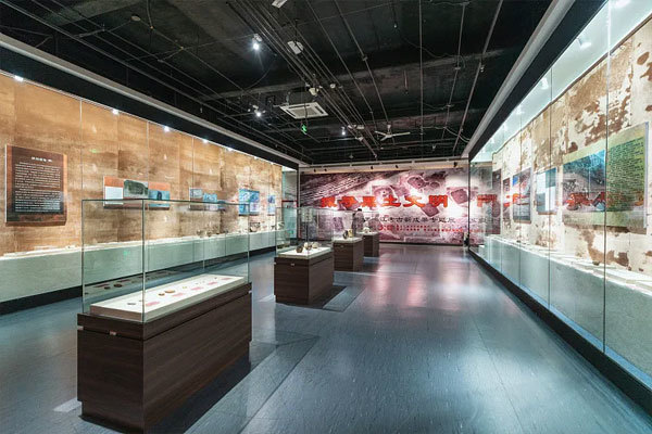 The Evolution of Smart Display Cabinets: A New Era in Retail and Beyond