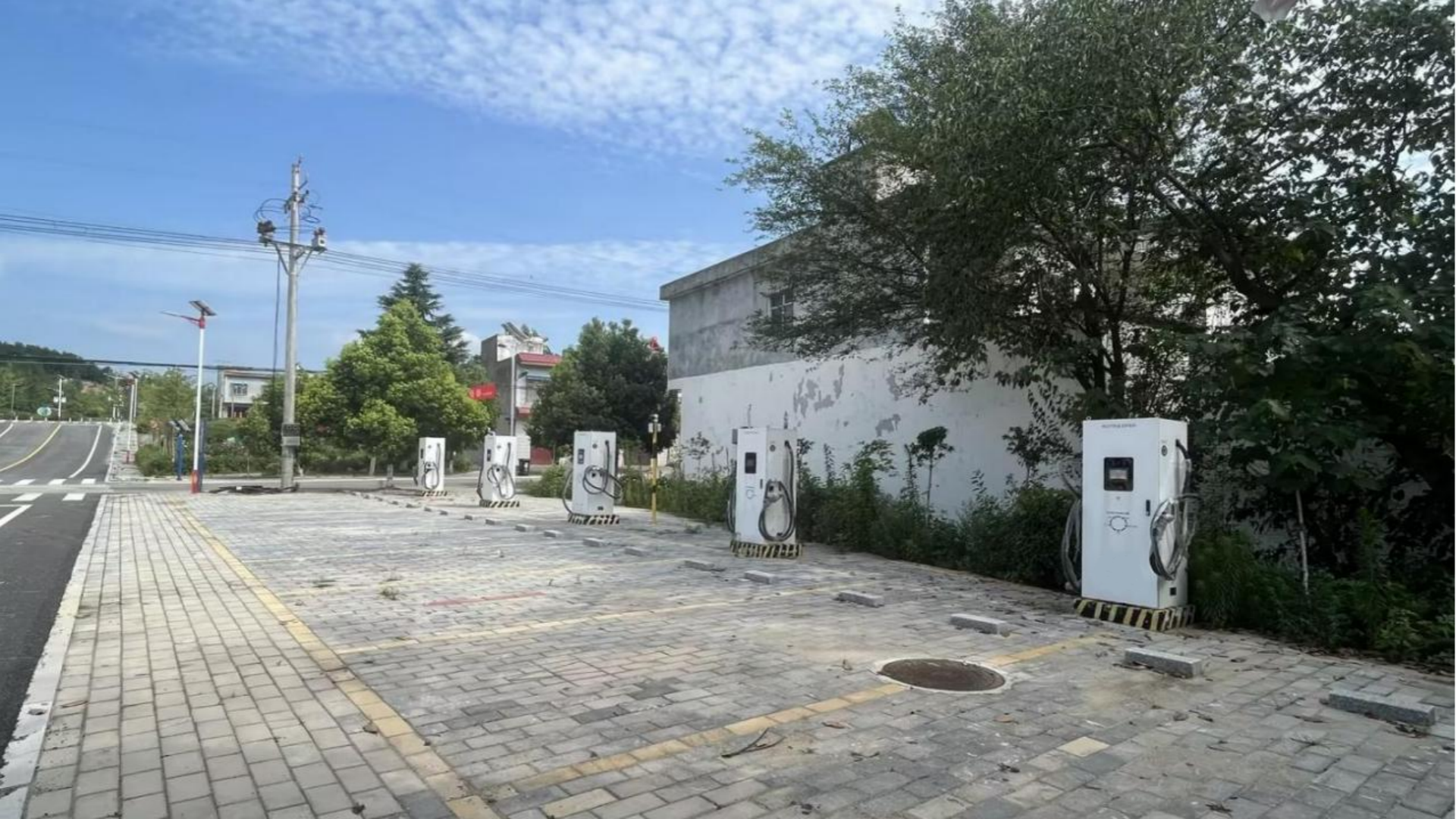 程湾镇充电站