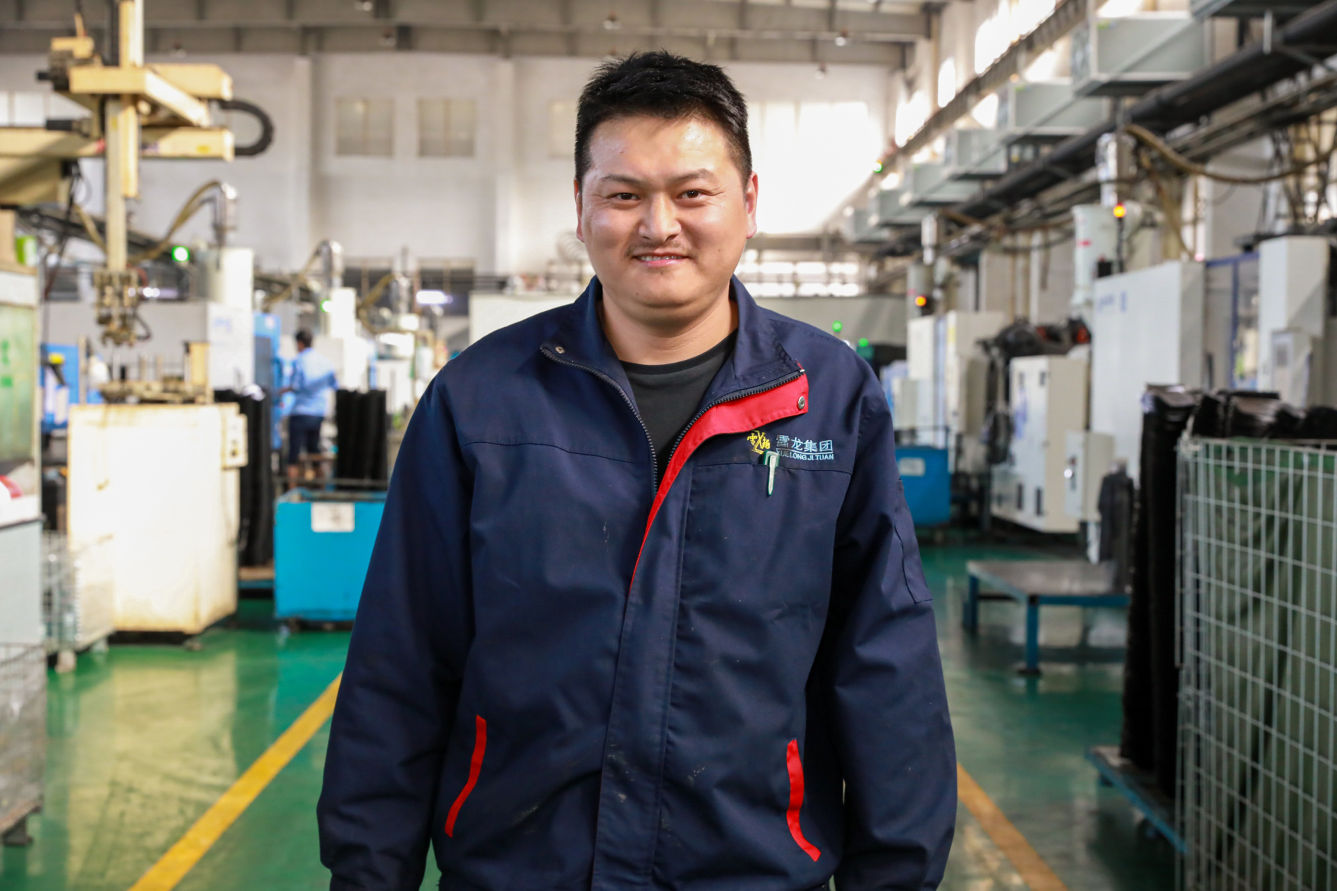 The Power of Role Models: Zhou Kejie Polishes the Color of Youth with Hard Work, I Safeguard Production Safety.