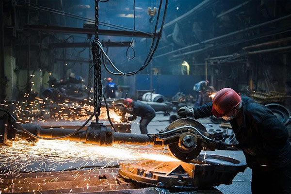 Disveys the production process of carbon steel: exploring the secret journey of the birth of steel