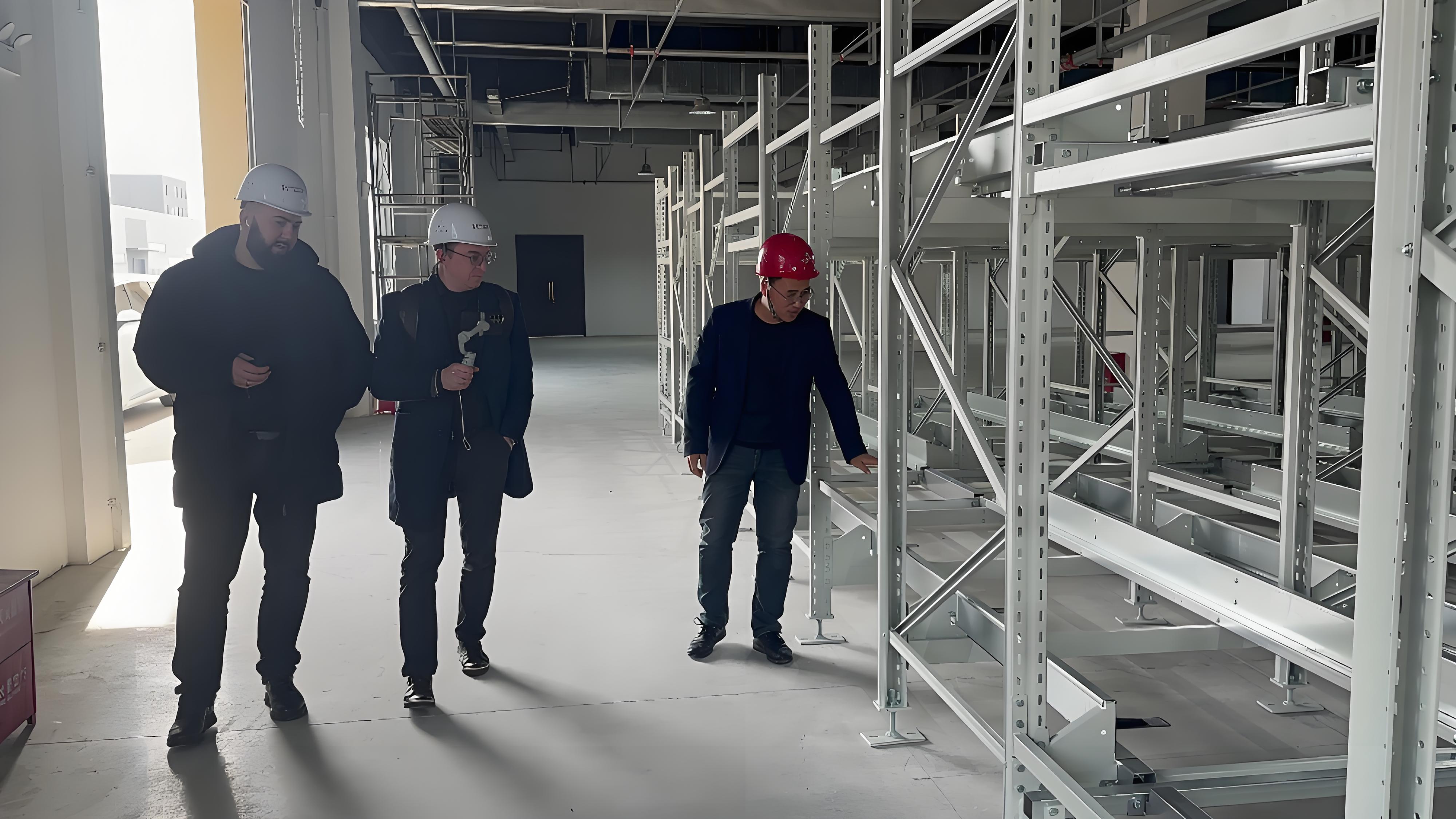 Russia customer visiting Russia customer visiting