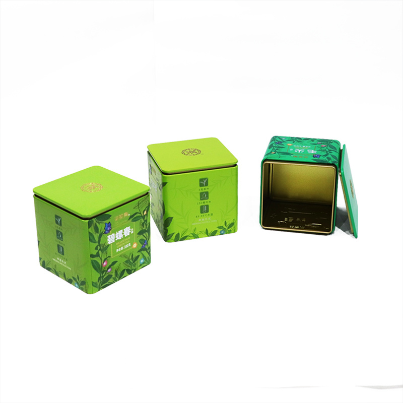 Set of cans