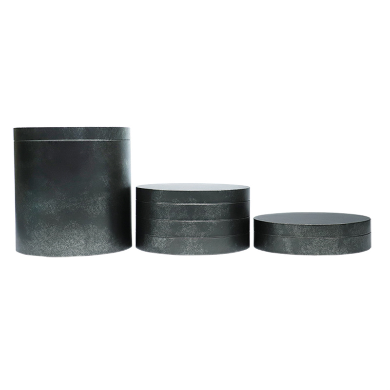Round cans