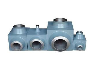 High pressure forged alloy socket