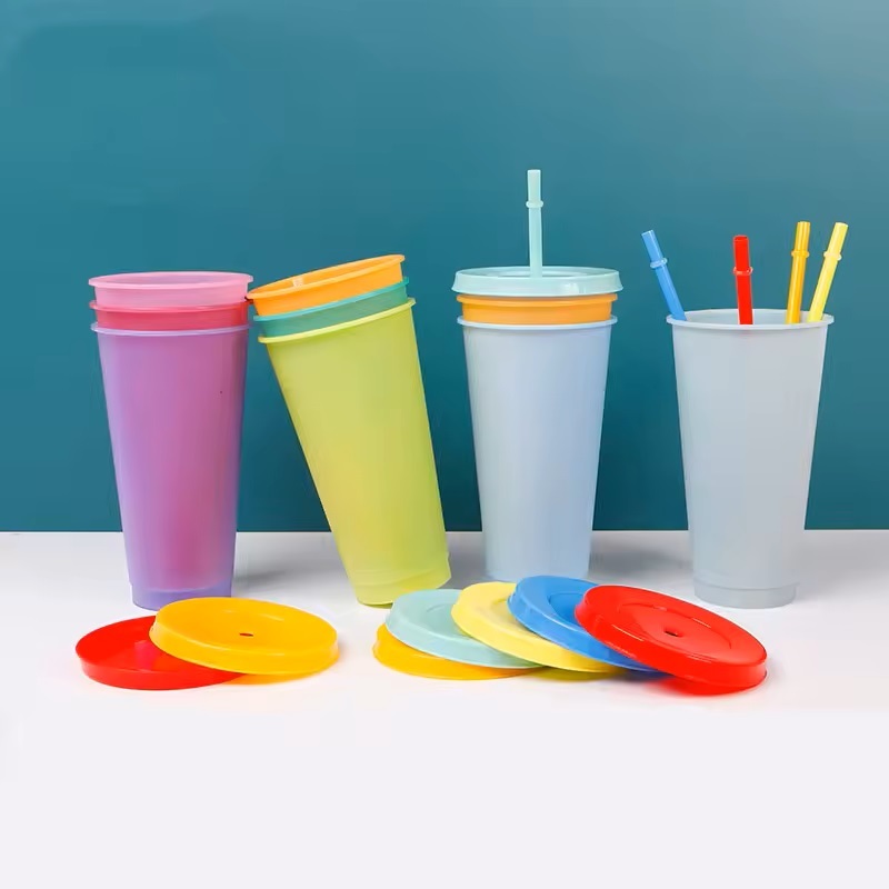 Custom tumbler cups cold drink plastic mugs 16oz/24oz temperature color changing cups with lid and straw