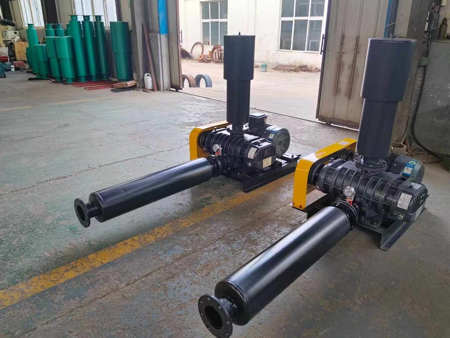 進口技術低噪音魯式風機