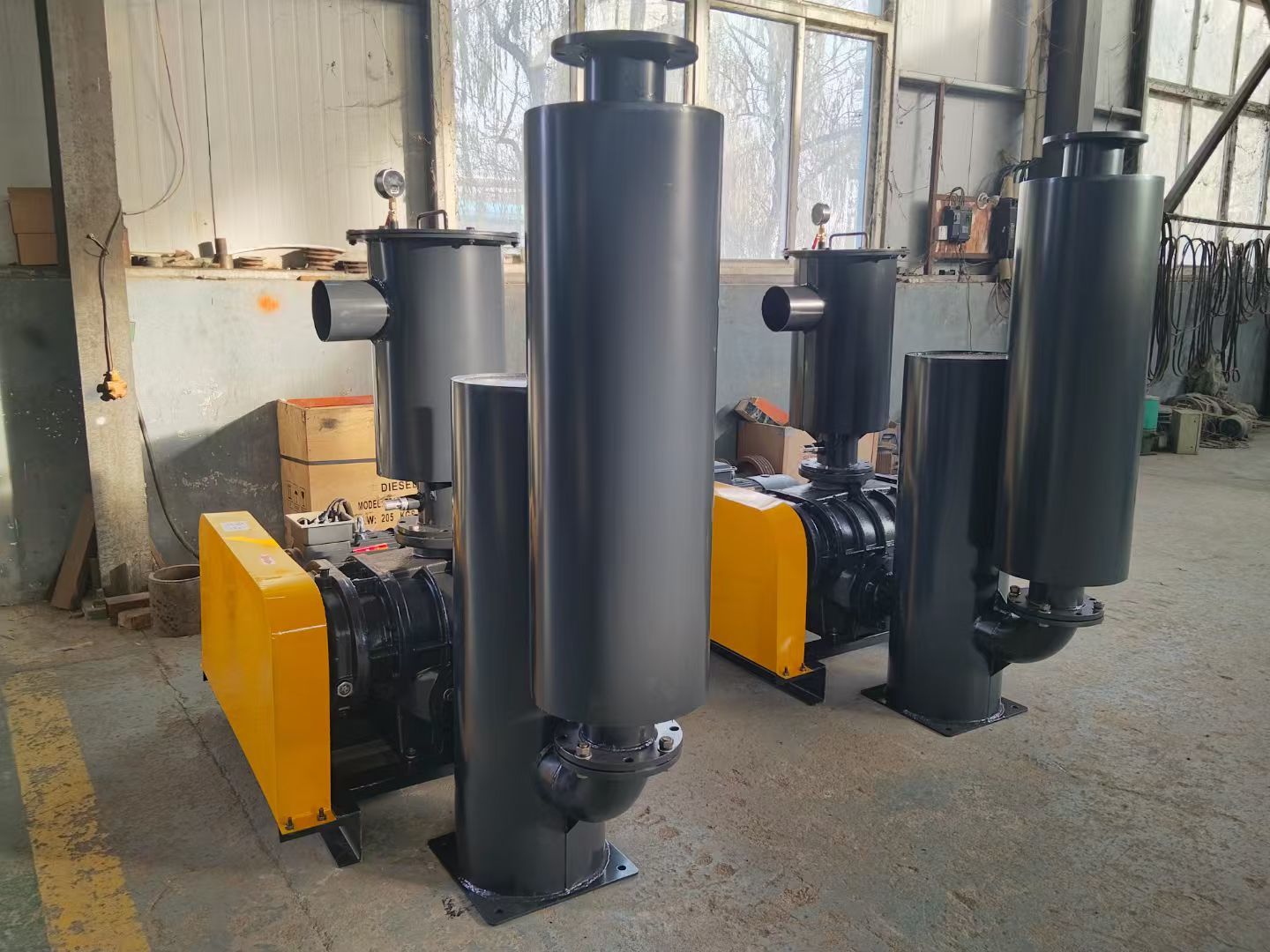 進口技術低噪音魯式風機