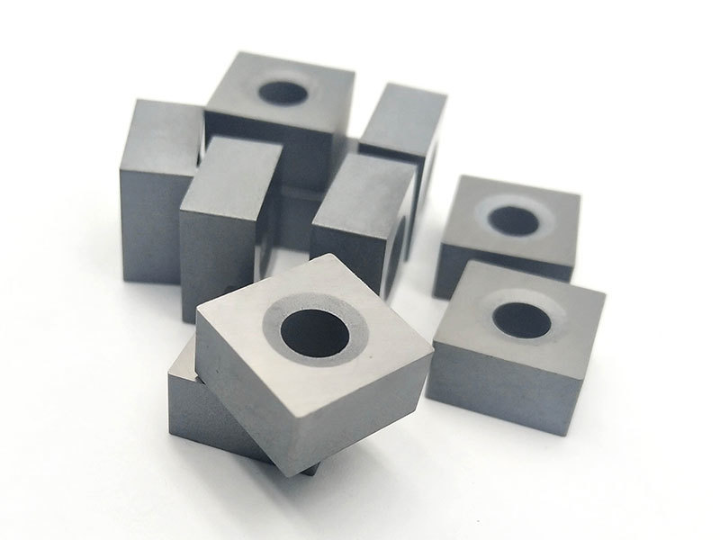 Extend Your Saw Life with Durable Carbide Tips
