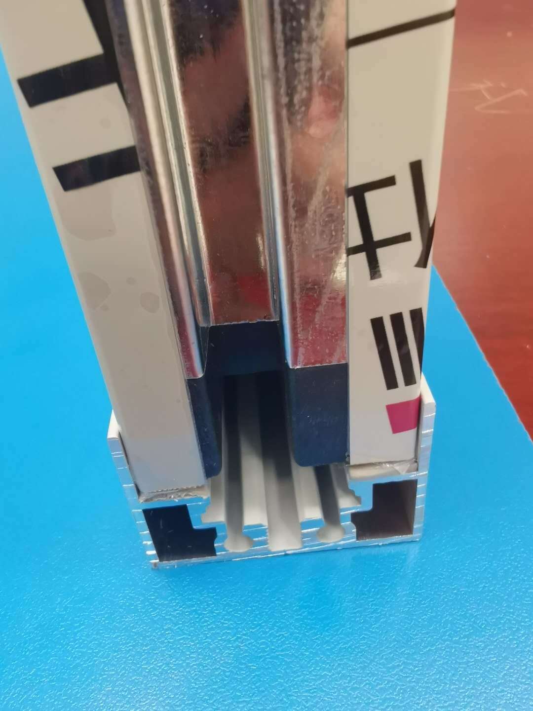 重型可拆墻地軌