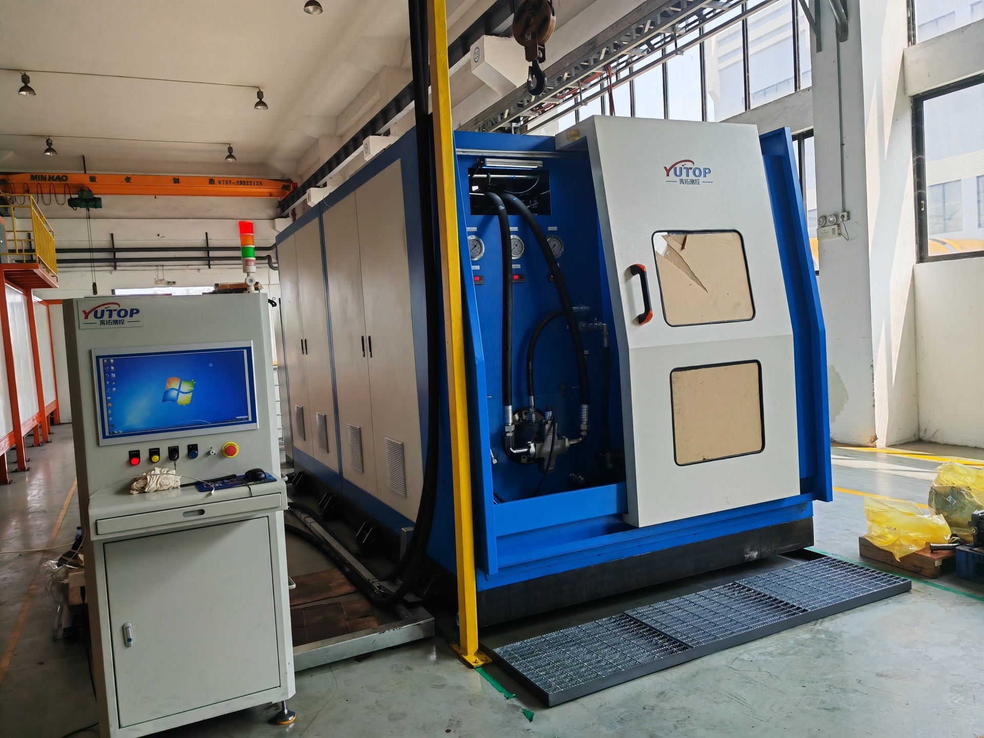 Hydraulic motor test bench