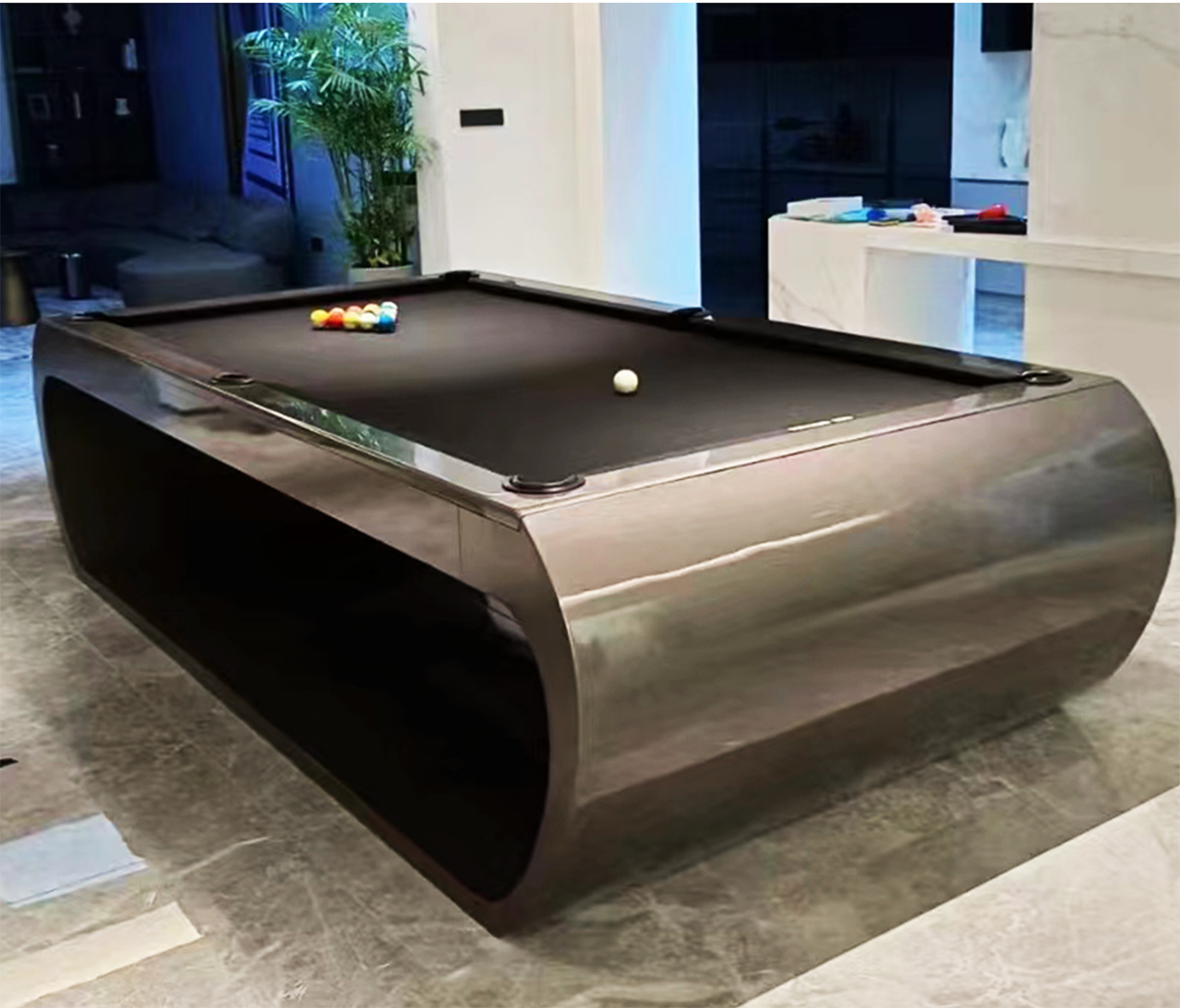 Table de billard américaine, neuf billes, sur mesure
