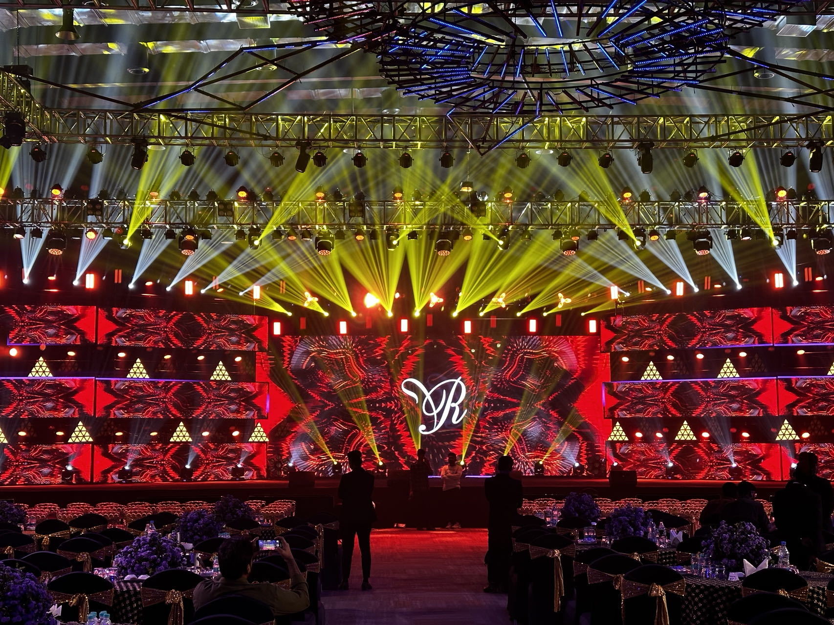 EVENT POWERED BY FRESHVISION