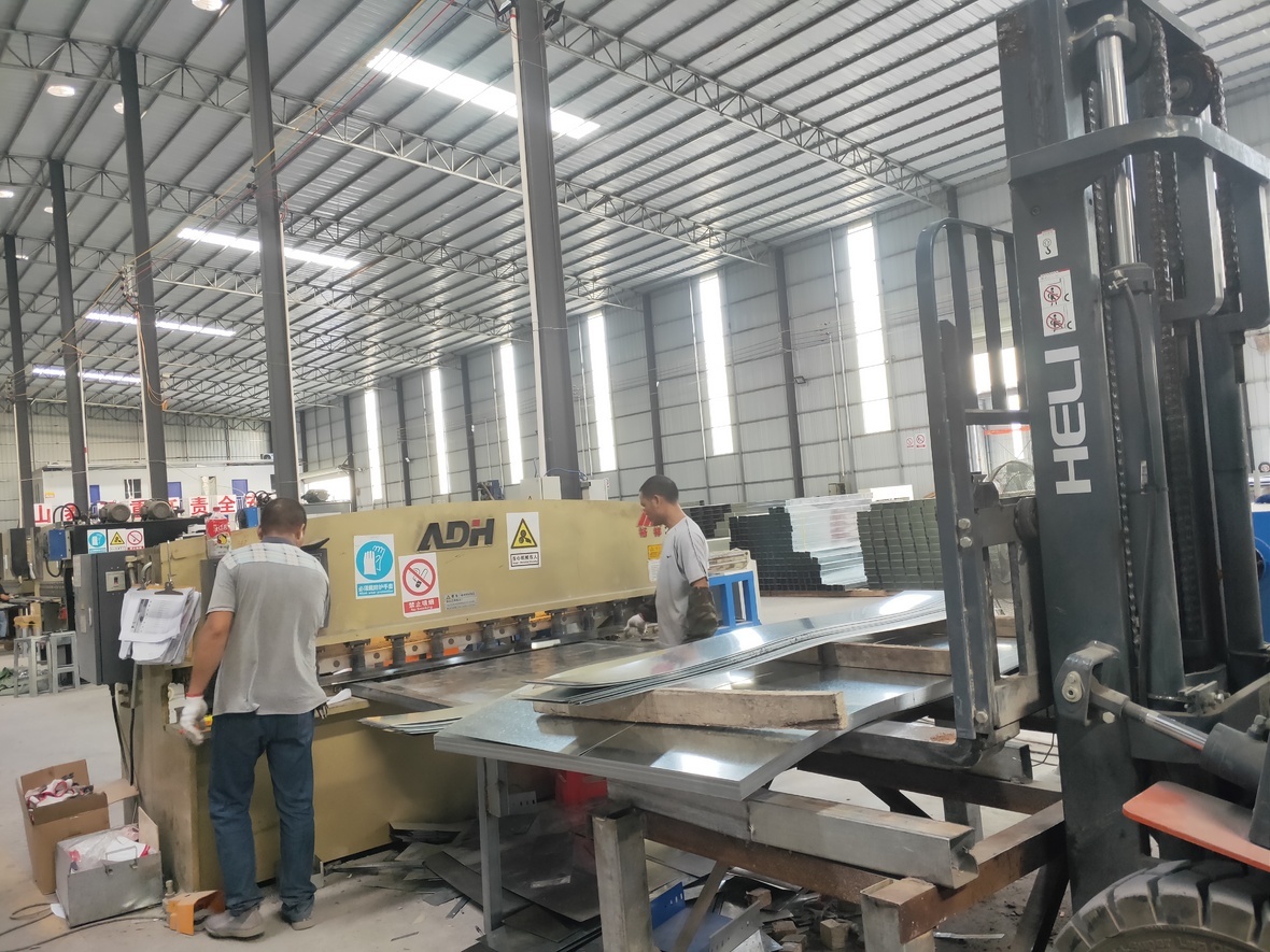金属线槽生产厂家：电缆桥架和金属线槽的区别- 防火金属线槽