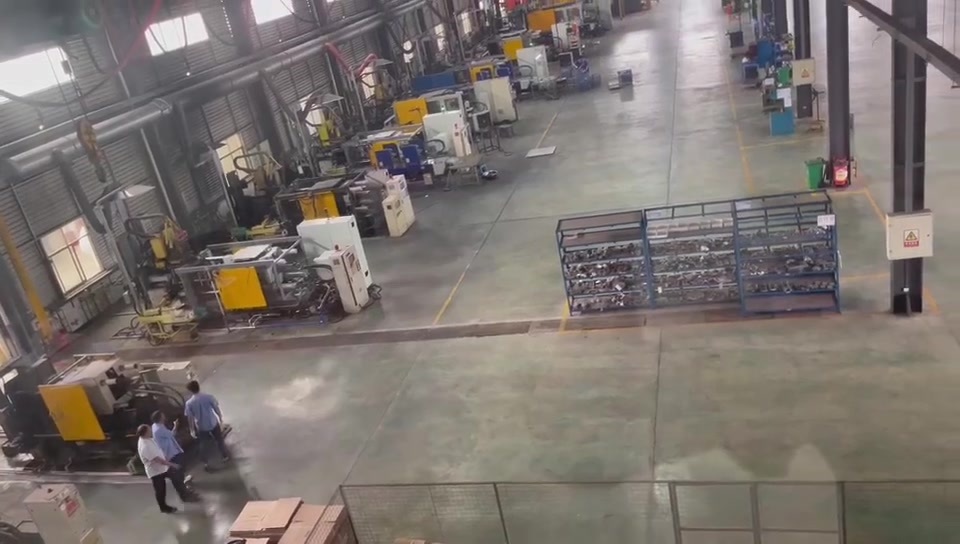 压铸车间视频一角.mp4