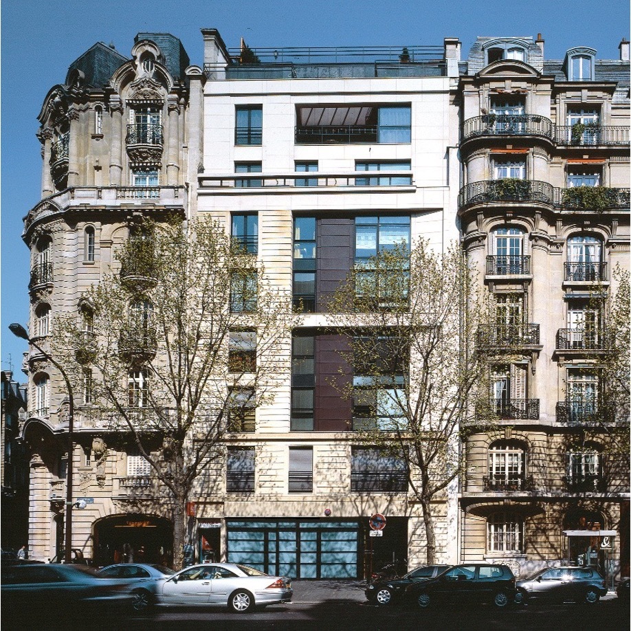 102, bd de Courcelles, Paris 17ème, France