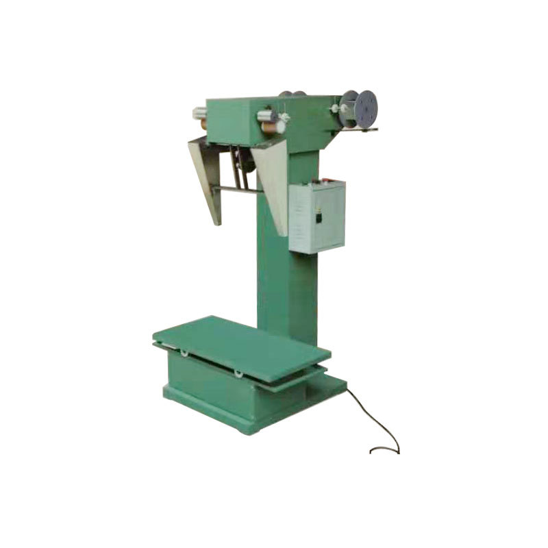 Shake folding machine