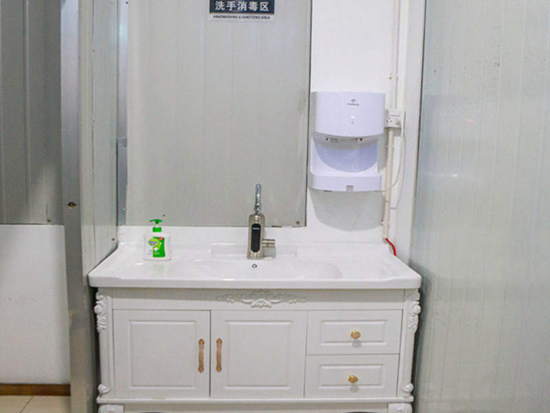 洗手及消毒区 洗手及消毒区