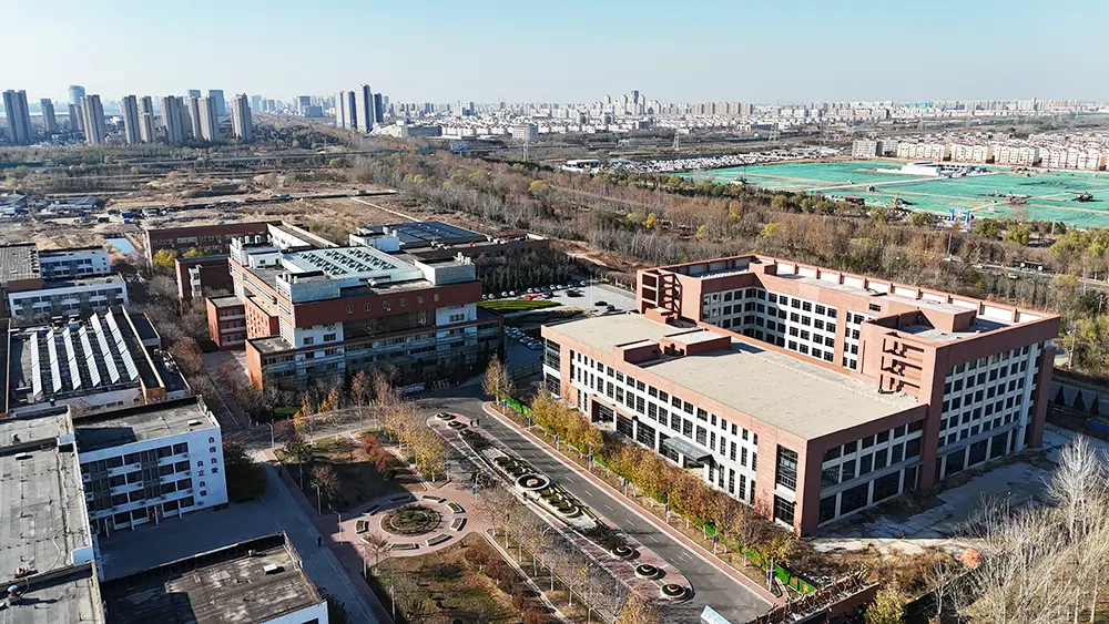 蓝海职业学校