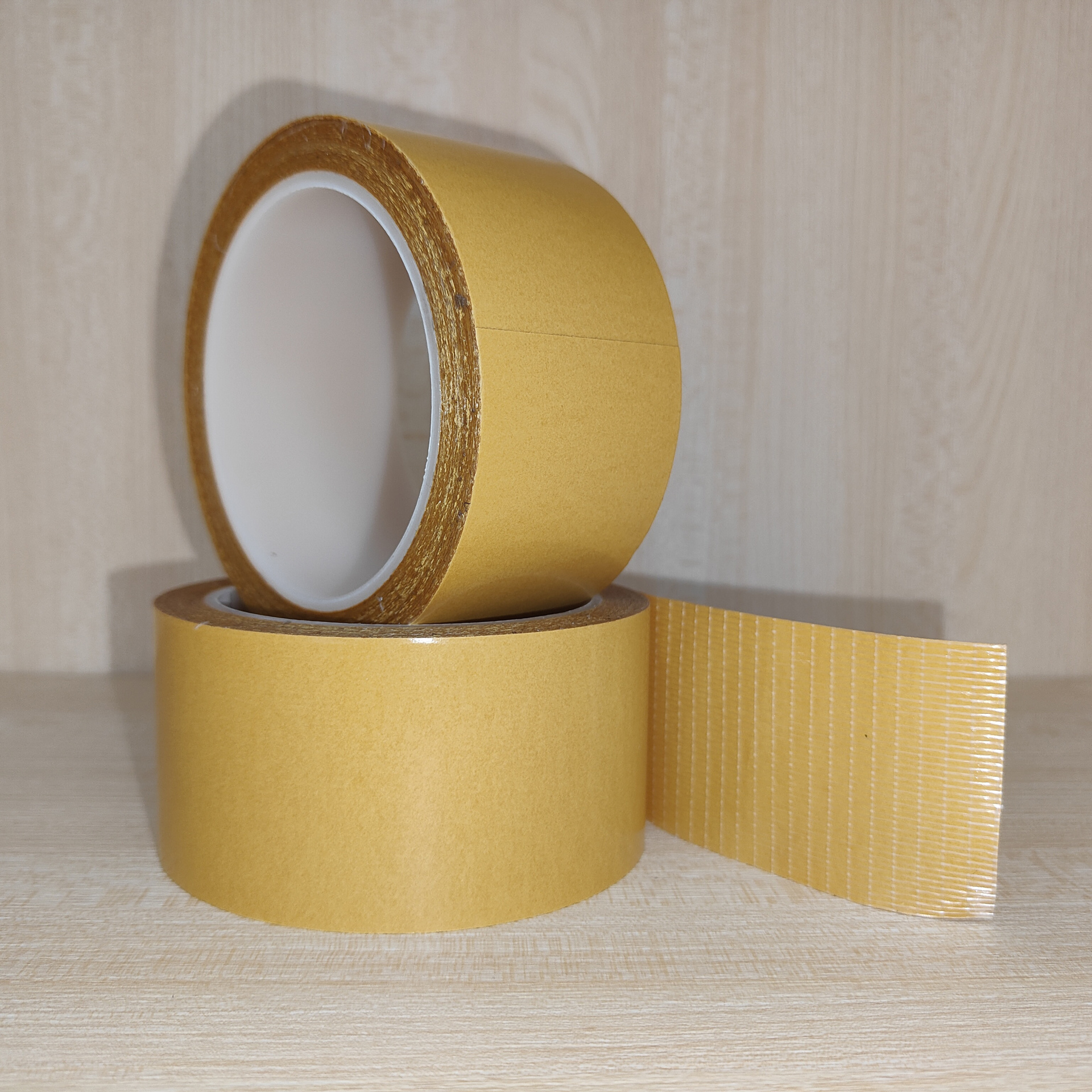 Double sided fiberglass tape 