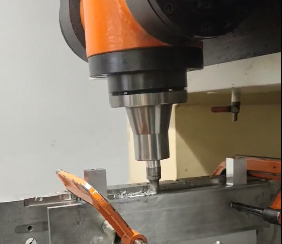 Cold plates with a deep drilling solution for high-power power supply liquid cooling