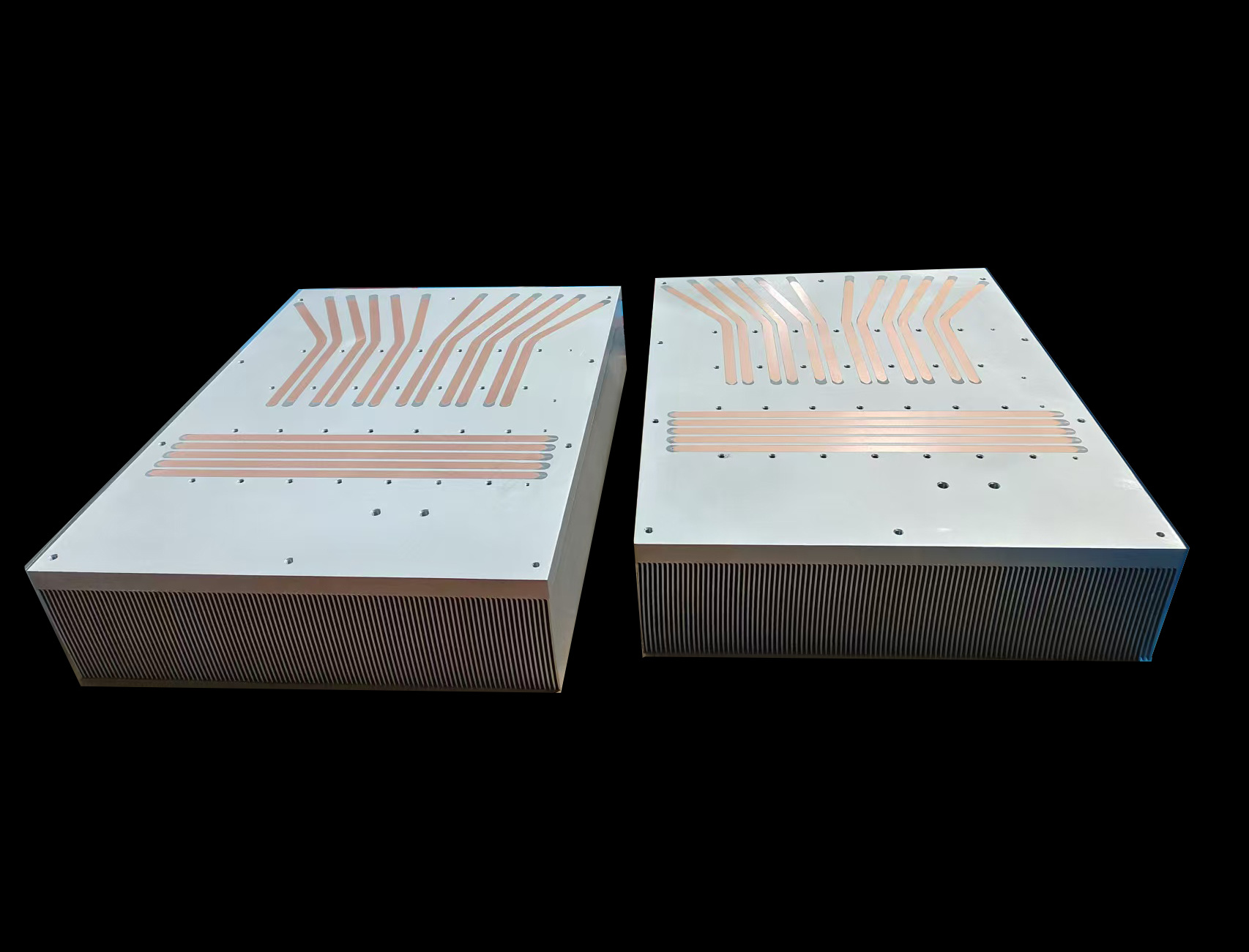 Advanced Embedded Heat Pipe Technology in Skived Heat Sinks for Enhanced Performance of Inverters and Converters