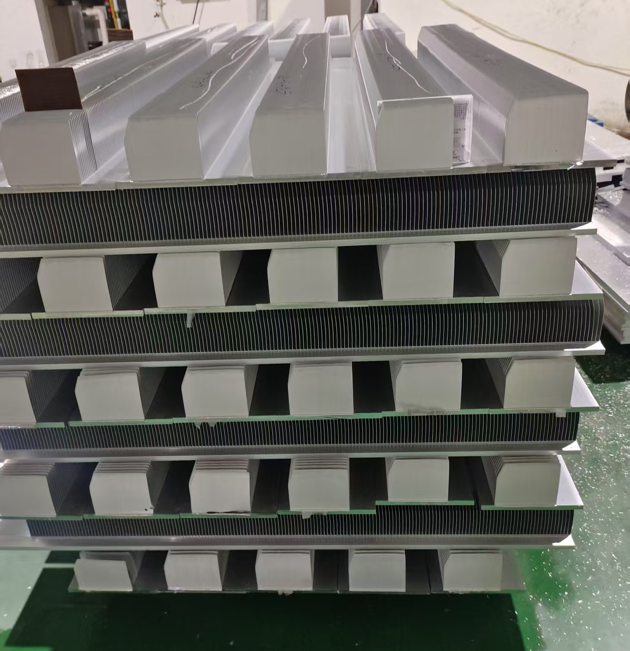 skiving heat sink