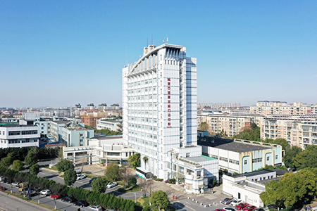投资建设桐乡康石中西医连系门诊有限公司