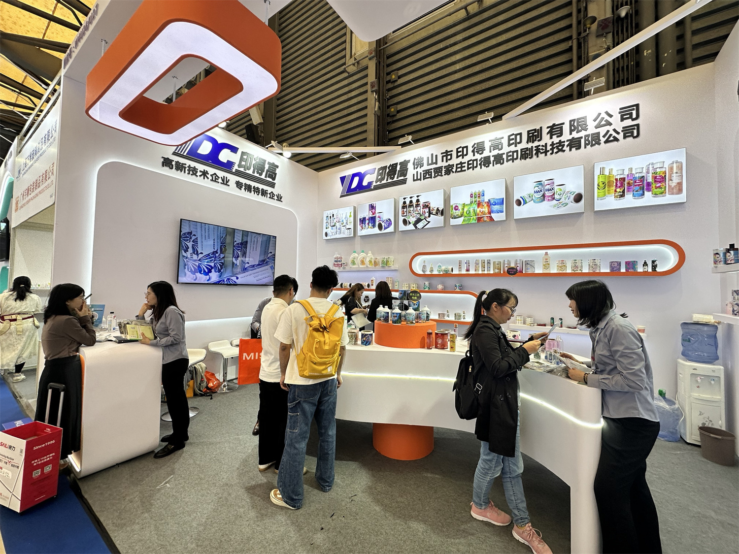 图片名称 图片名称