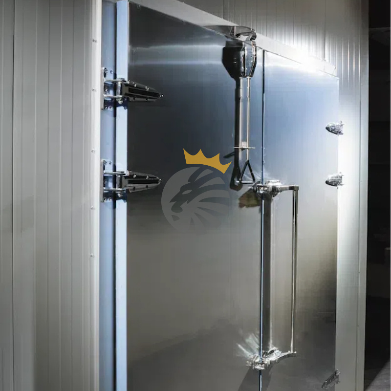 Semi-embedded double cold storage door