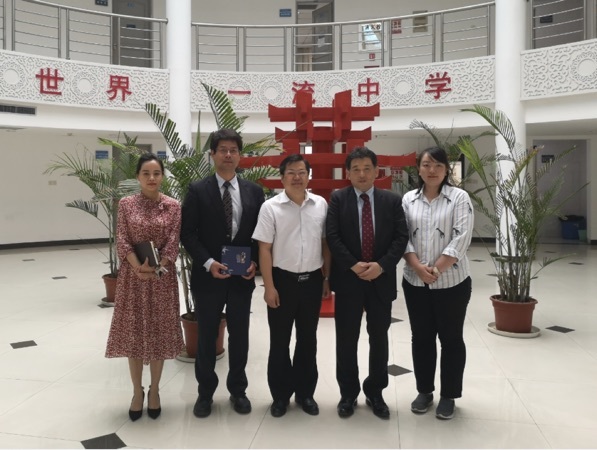 日本九州大学代表来访我校
