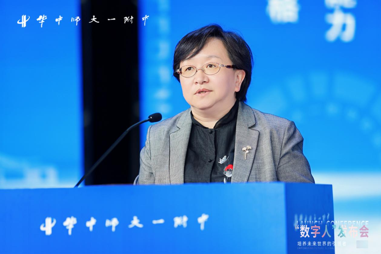 长江网：华中师大一附中联合华中科技大学发布数字人“华小一”