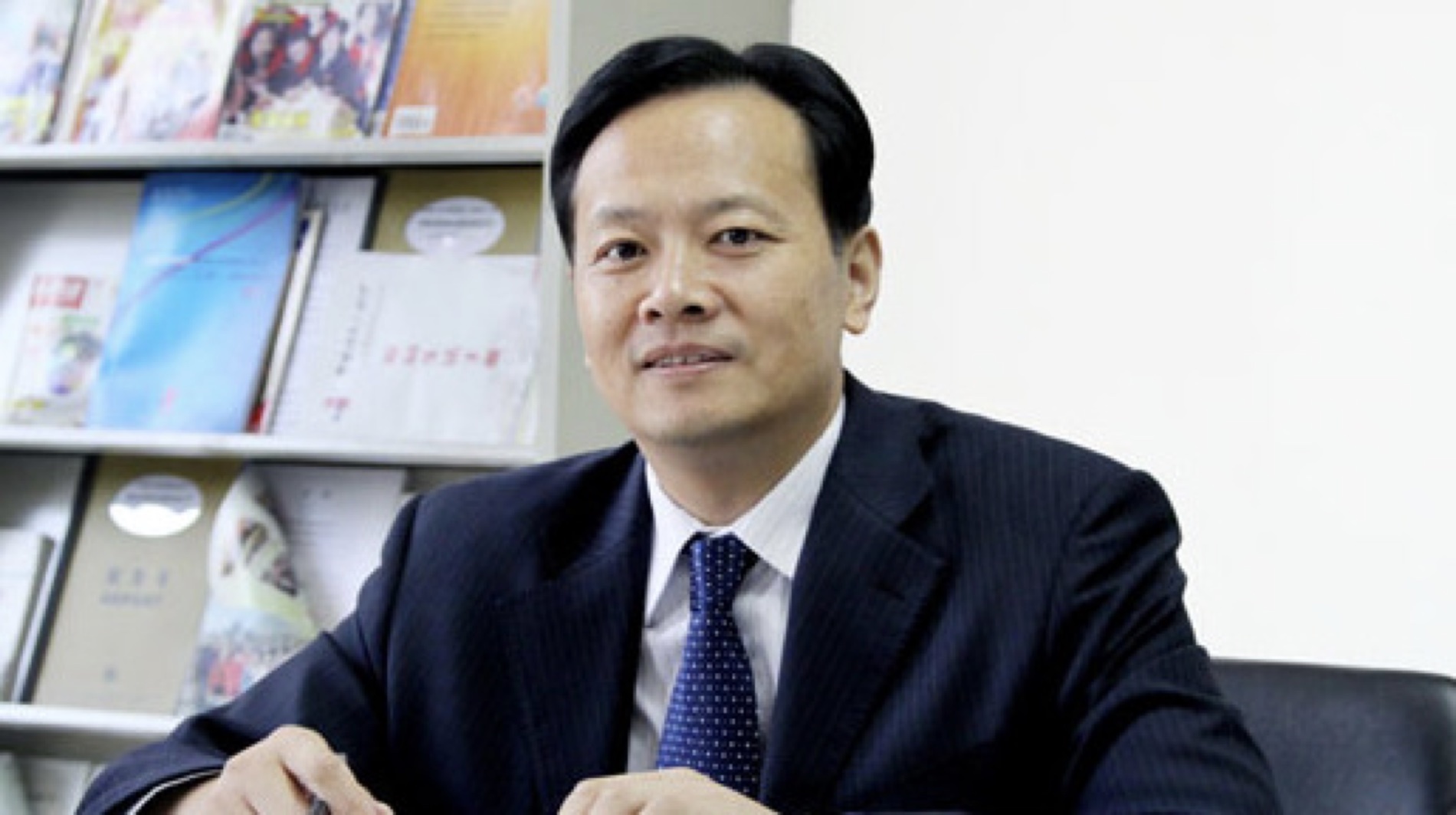 Zhou Pengcheng : "비판적 스포츠 토토 사이트quot;를 읽은 후 올바른 사고 원칙을 마스터