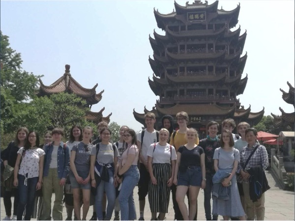 德国Wuppertal地区高中师生交流团来访我校