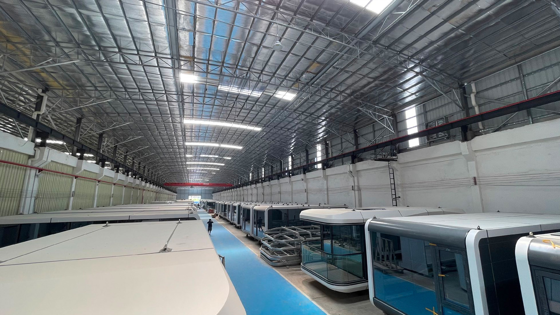 Integrating research, production, and sales, with a monthly delivery capacity exceeding 200 units. Integrating research, production, and sales, with a monthly delivery capacity exceeding 200 units.