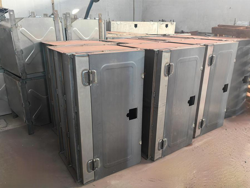 鋼制全封閉工具箱