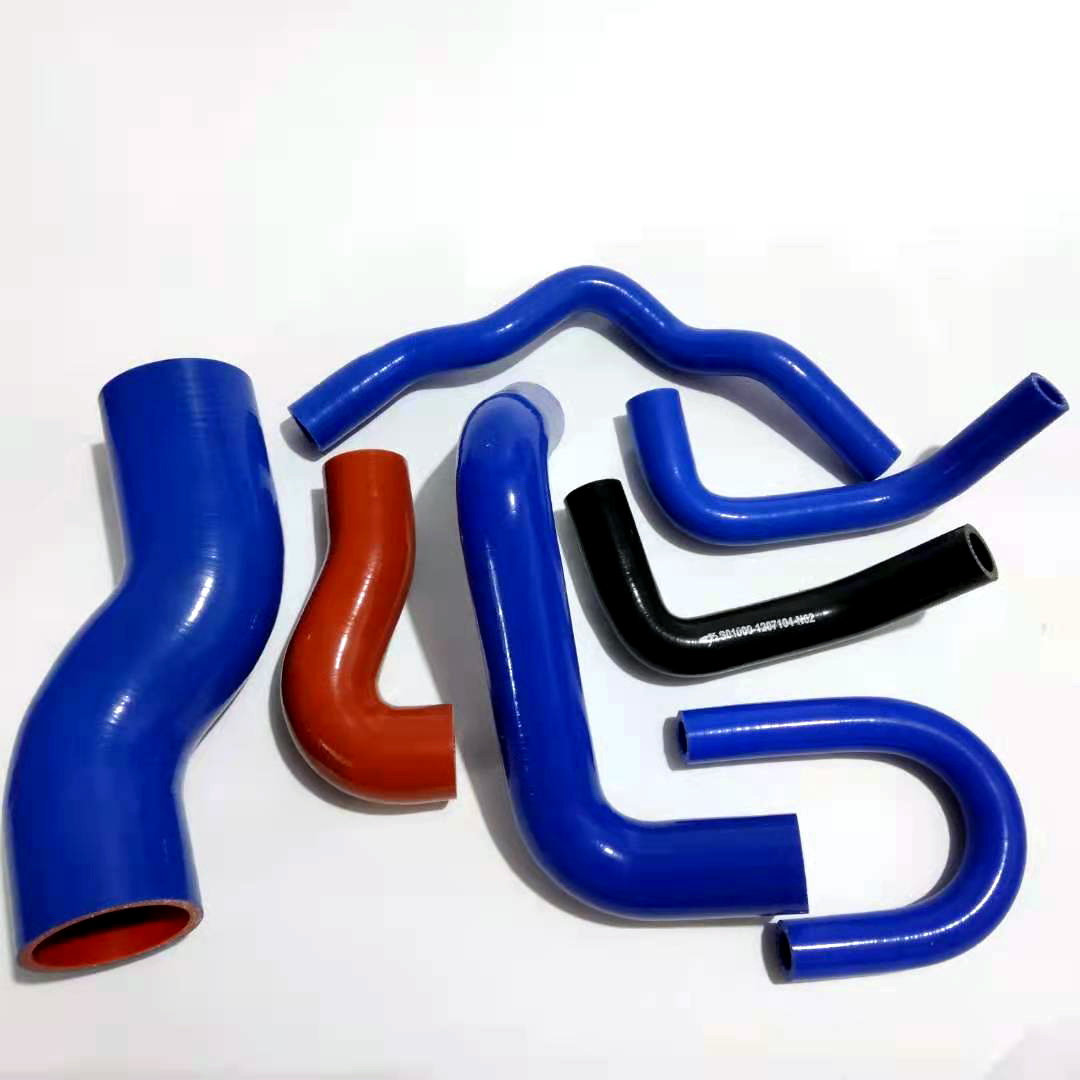 Black silicone coolant hose kit, silicone hoses suitable for Mitsubishi Triton.