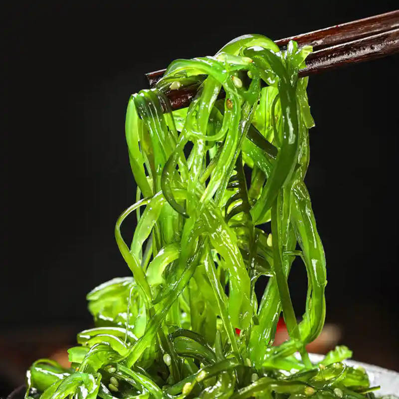 Canned kelp shreds