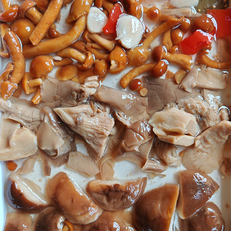 Mixed mushroom canned food