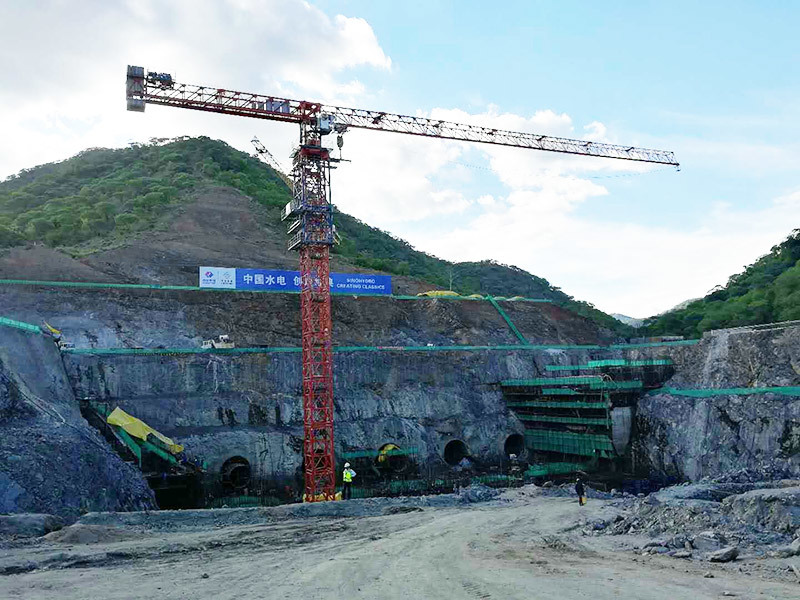 FHTT行走塔機用于贊比亞下凱富峽水電站建設(shè) FHTT行走塔機用于贊比亞下凱富峽水電站建設(shè)