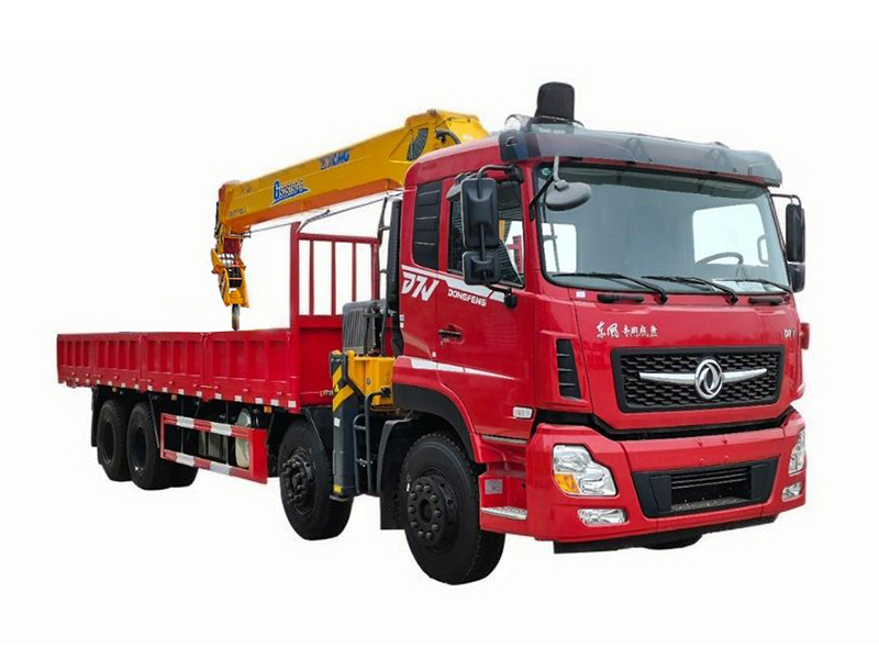 Dongfeng Smooth D7V four after eight + Xugong G14T-5 truck crane