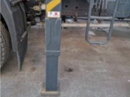 front outriggers front outriggers