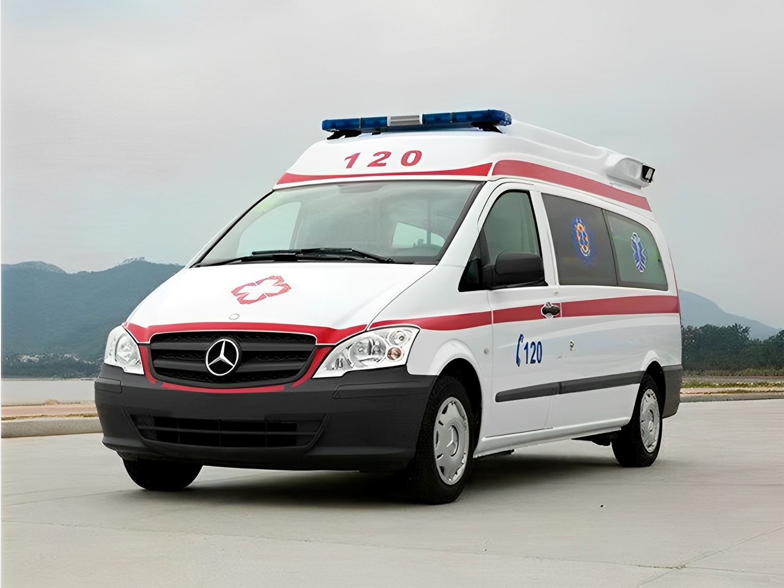 Mercedes-Benz Vito High Roof Gasoline Guardian Ambulance