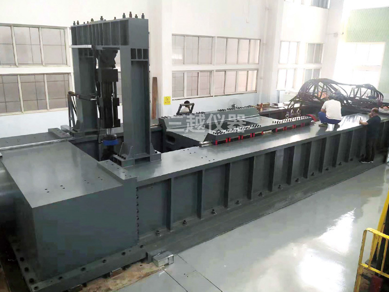 Large-tonnage stay cable fatigue testing system (3000-40000kN)