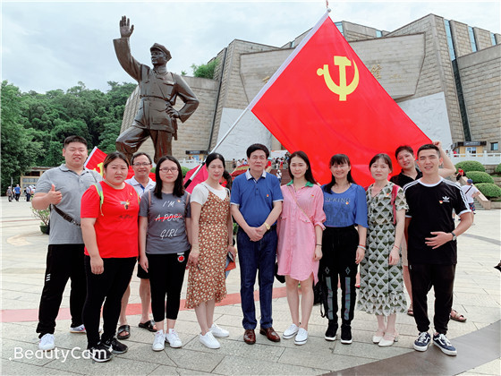 “飲水思源 不忘初心 砥礪前行” ——建德勞務黨總支赴百色開展慶祝建黨98周年主題黨日活動