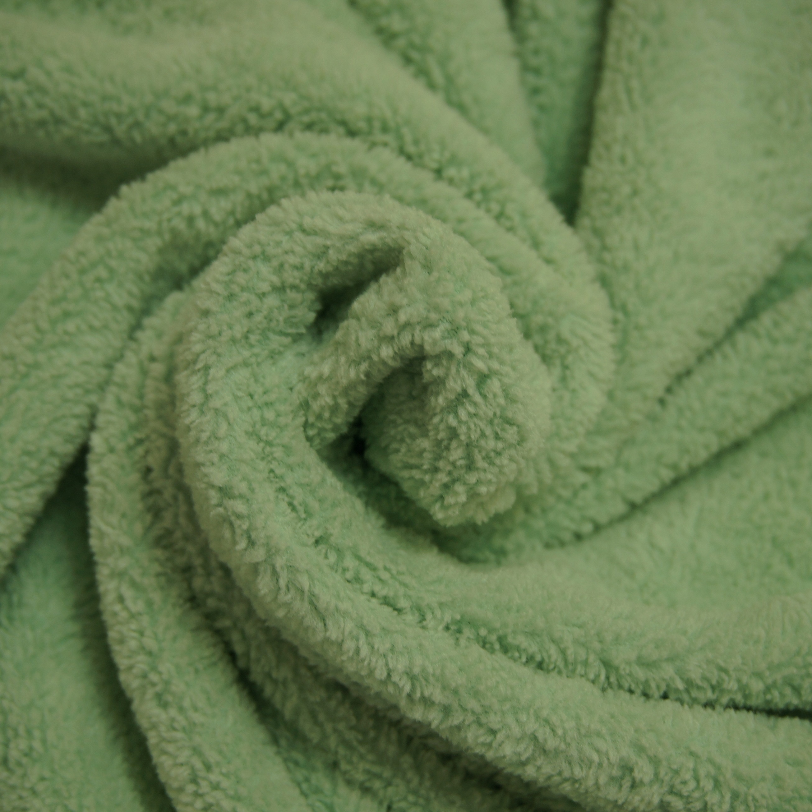 quick dry microfiber sports swimming beach towel with hanging loop
